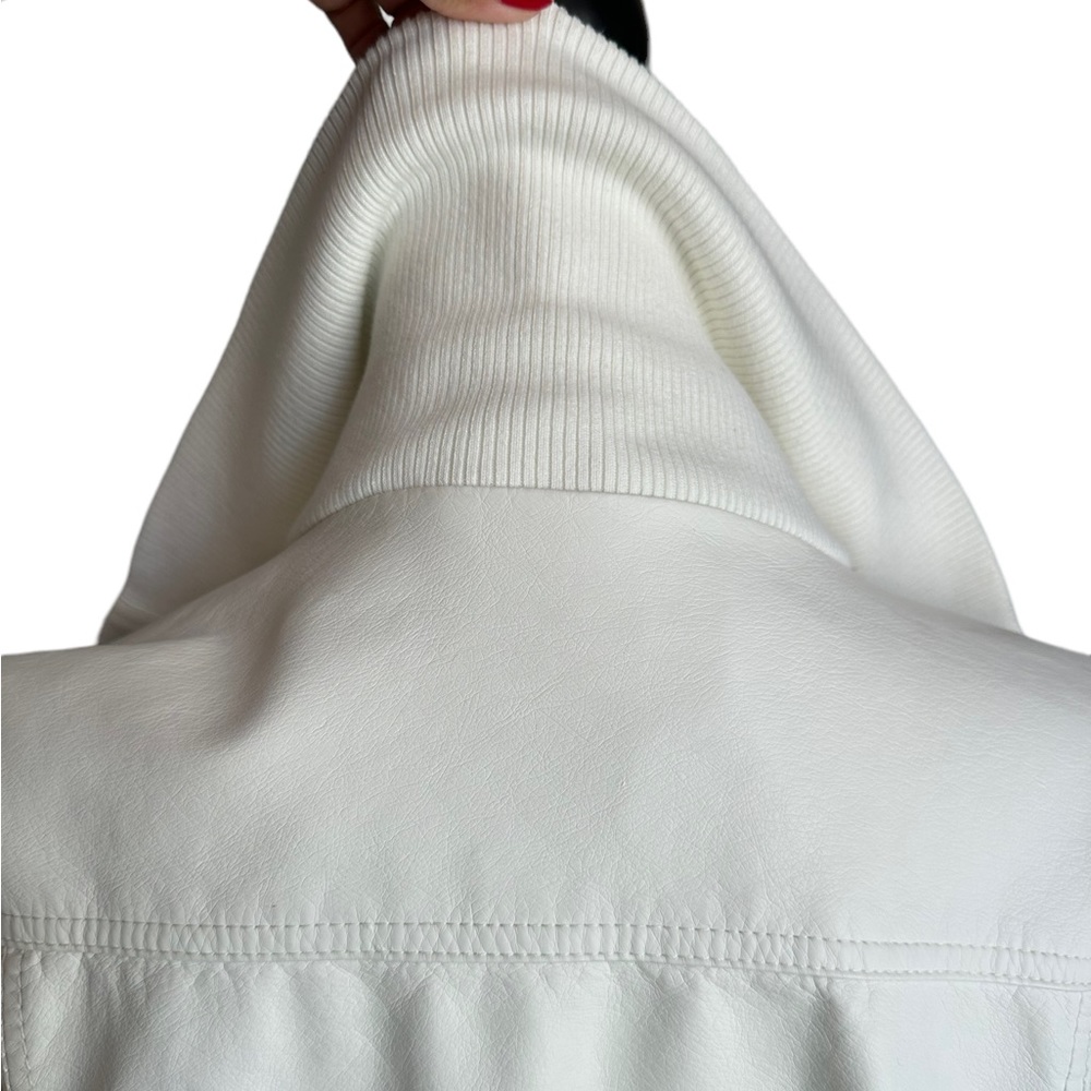 Louis Paris White Faux Leather Zip Up Bomber Jacket Size 2X - Picture 9 of 17